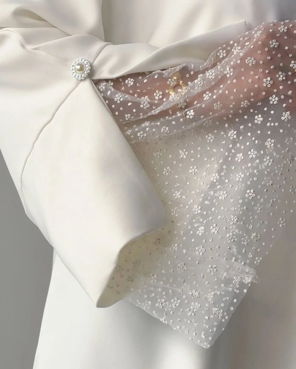 Abaya Nour — Amenti Collection