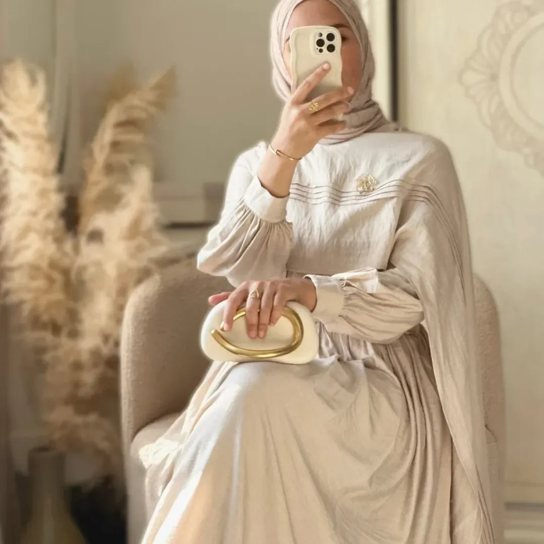Robe Hichma — Amenti Collection