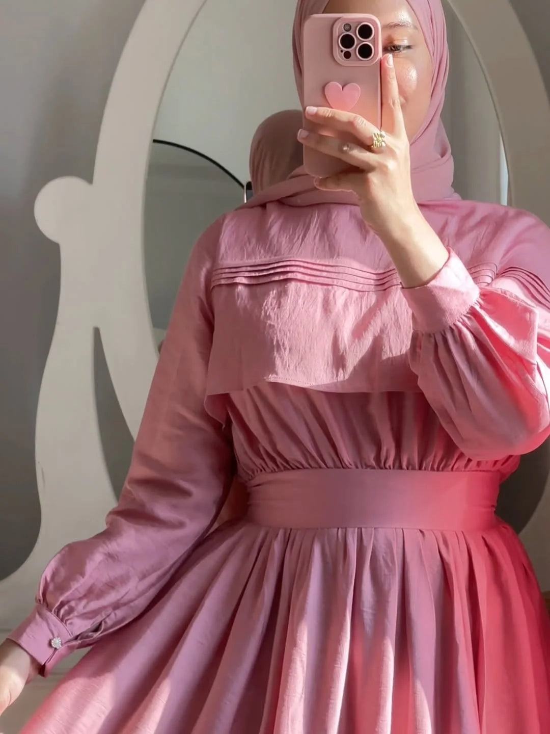 Robe Hichma — Amenti Collection