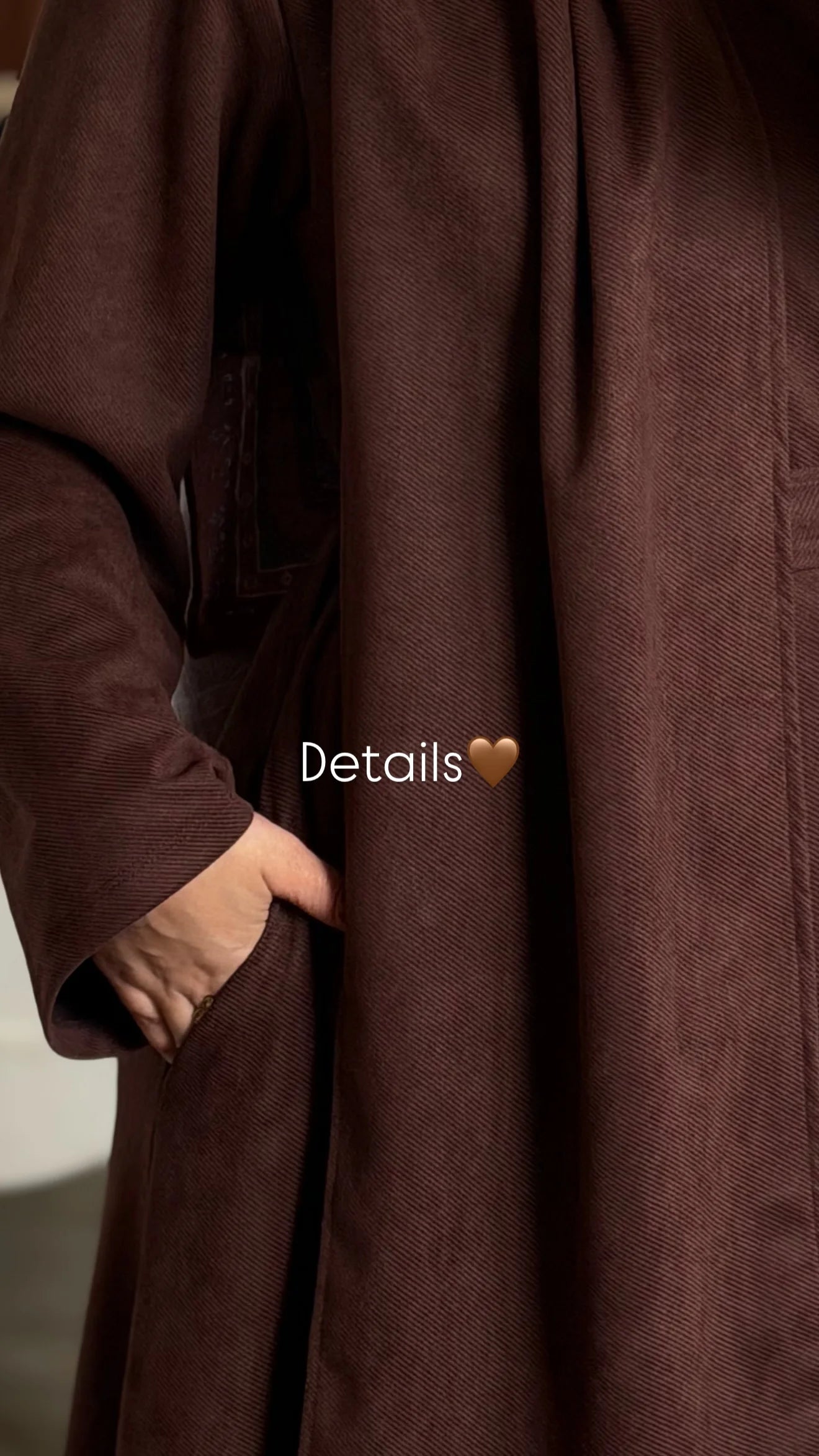 Robe pratique — Amenti Collection
